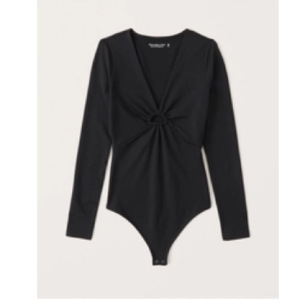 Abercrombie & Fitch Women's Long-Sleeve Seamless
Fabric Keyhole Bodysuit